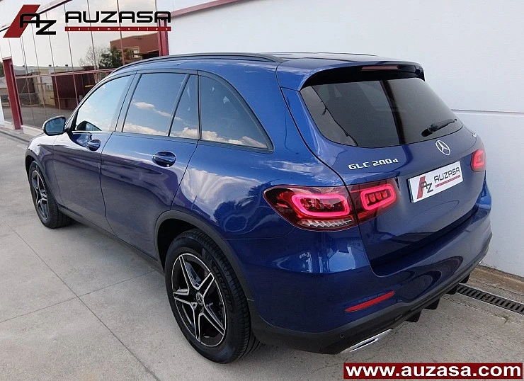 Mercedes GLC 200d 163 cv 4MATIC 4x4 AUTO - Pack AMG + Pack Diseño BLACK NIGHT