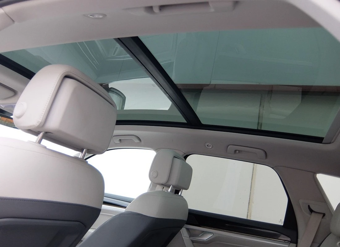 VOLKSWAGEN TOUAREG 3.0TDI V6 231 4MOTION TIPTRONIC PREMIUM ELEGANCE  + TECHO