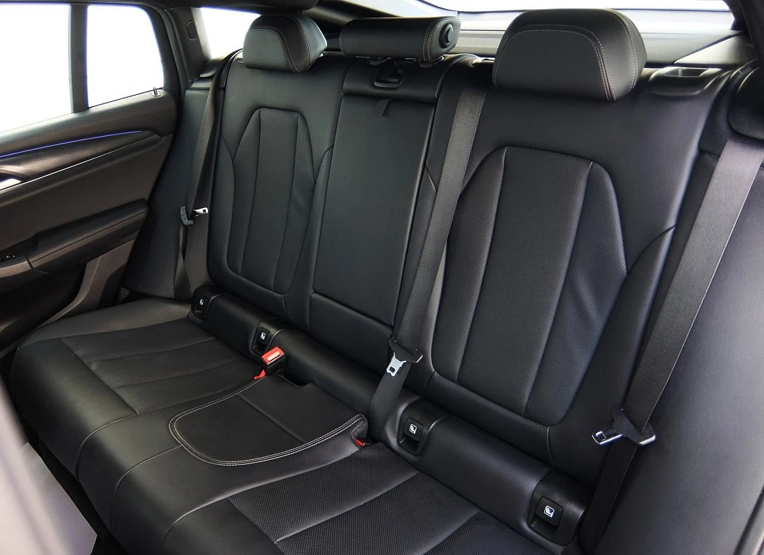 BMW X4 2.0d 190 cv X-DRIVE 4x4 AUTO -Pack M ECO - nuevo modelo BMW X4 2.0d 190 cv X-DRIVE 4x4 AUTO -Pack M ECO - nuevo modelo