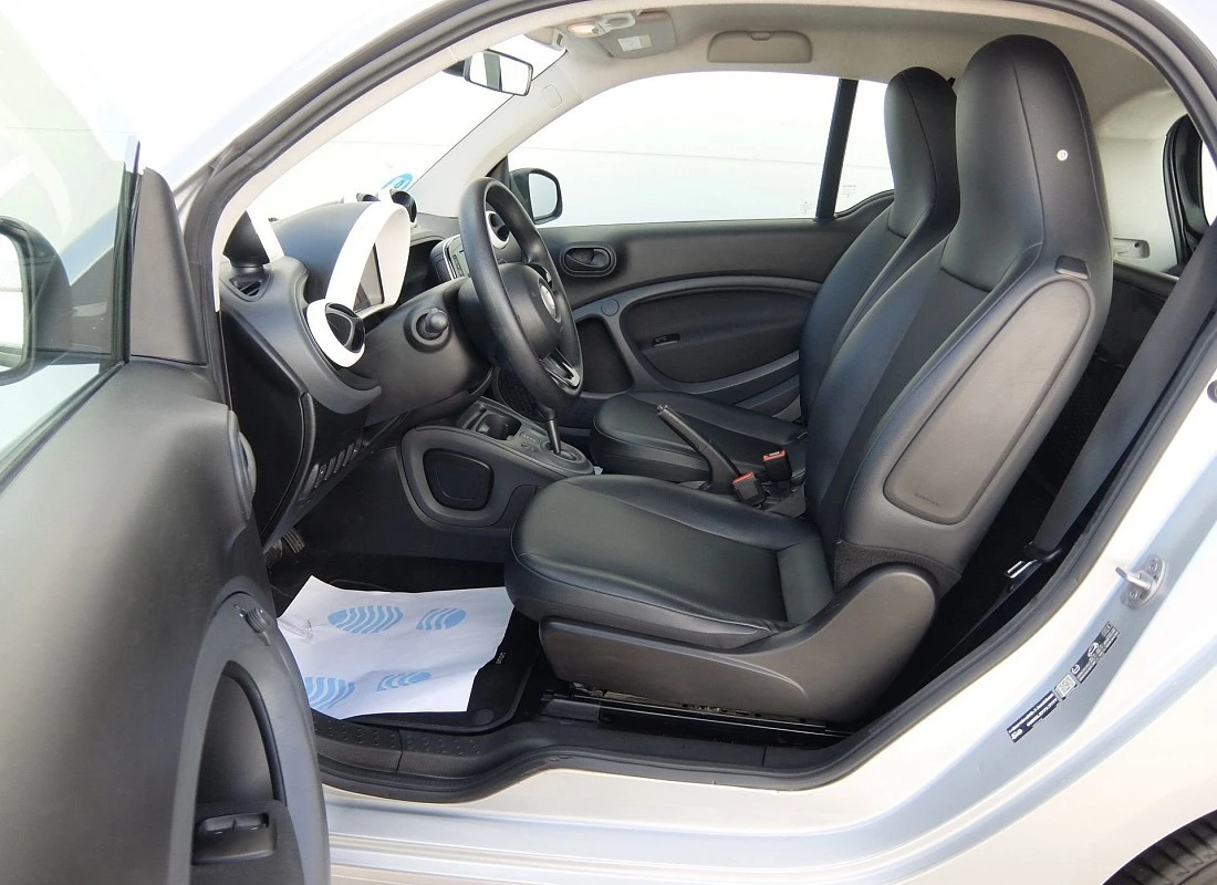 SMART fortwo 60kW81CV EQ coupe SMART fortwo 60kW81CV EQ coupe