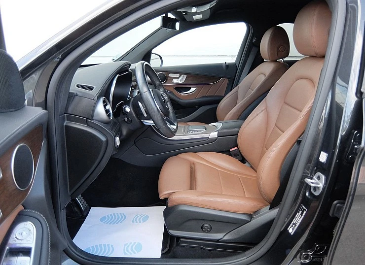 Mercedes GLC COUPE 220d 194 cv 4MATIC 4x4 AUTO -Pack AMG + Estriberas