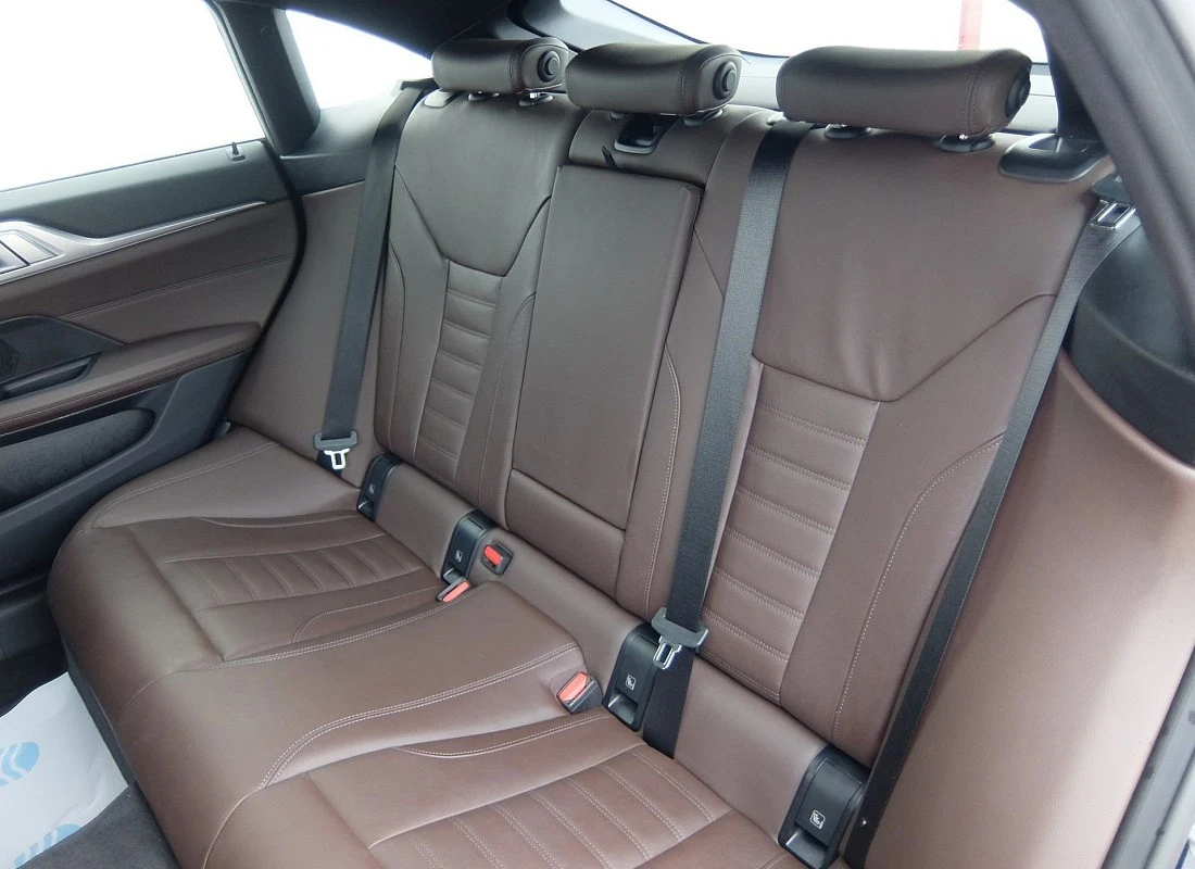 BMW 420d GRAN COUPE 190 cv AUTO -PACK M + Techo + Black Design BMW 420d GRAN COUPE 190 cv AUTO -PACK M + Techo + Black Design