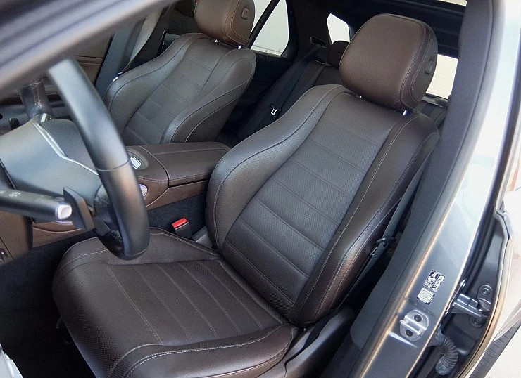 MERCEDES GLE 350de 320 cv 4MATIC AUTO -PACK AMG + Full Equipe -TECHO + SUSP.NEUMÁTICA +PREMIUM PLUS MERCEDES GLE 350de 320 cv 4MATIC AUTO -PACK AMG + Full Equipe -TECHO + SUSP.NEUMÁTICA +PREMIUM PLUS