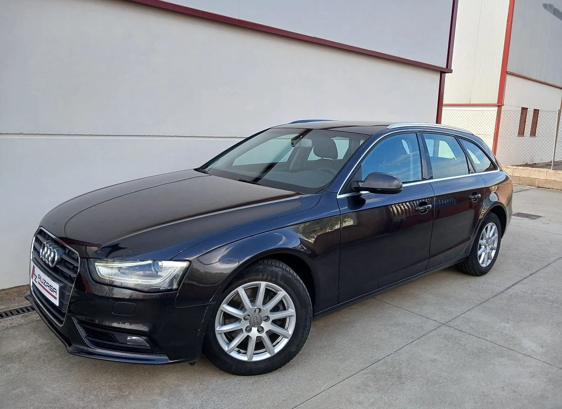 AUDI A4 AVANT 2.0TDI 143 v MULTITRONIC + TECHO