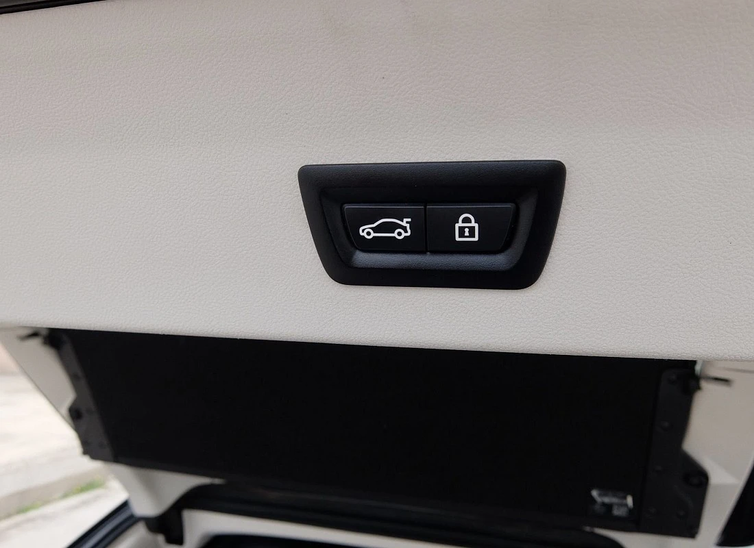 BMW X4 2.0d 190 cv X-DRIVE AUTO-Pack X-Line BMW X4 2.0d 190 cv X-DRIVE AUTO-Pack X-Line