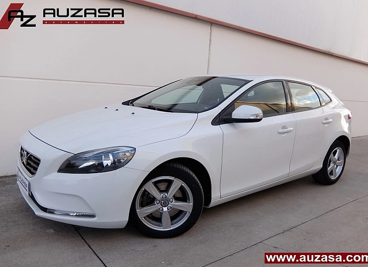 VOLVO V40 D2 2.0D 120 cv Kinetic 6v