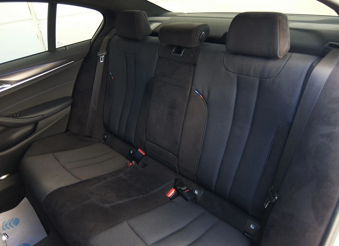 BMW 530i 258 cv AUTO -PACK M - Etiqueta ECO + Susp.ADAPTATIVA