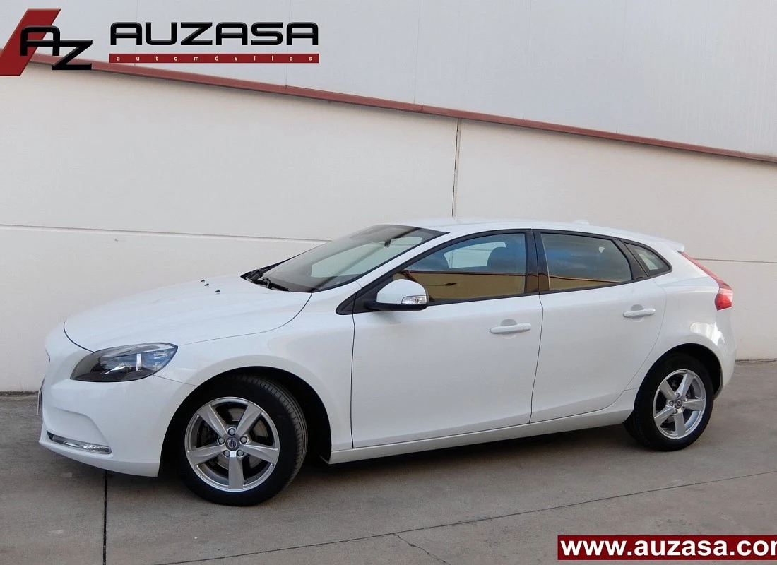 VOLVO V40 D2 2.0D 120 cv Kinetic 6v