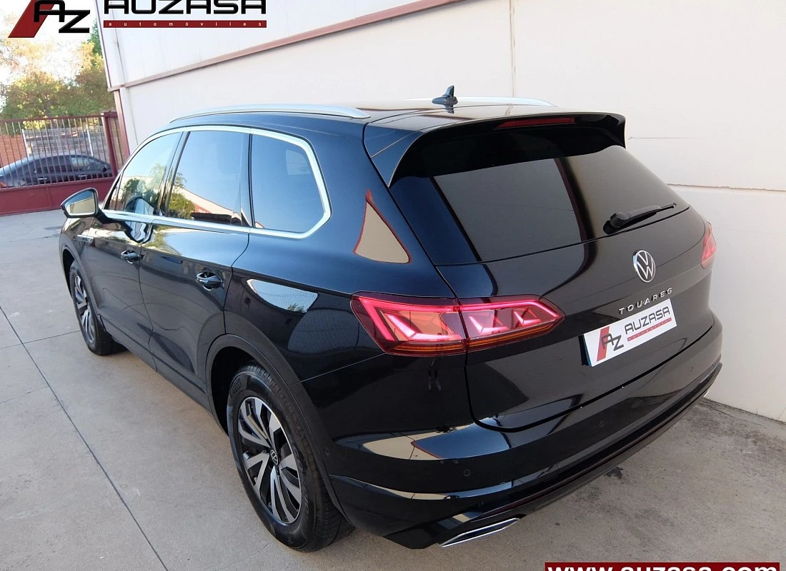 VOLKSWAGEN TOUAREG 3.0TDI V6 231 cv 4MOTION TIPTRONIC -R-LINE + PACK OFFROAD + SUSP.NEUMÁTICA + Full Equipe