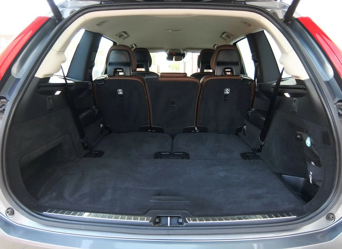 VOLVO XC90 B5 D 235 AWD 4x4 AUTO 7 plazas BUSINESS PLUS  -HIBRIDO Diesel