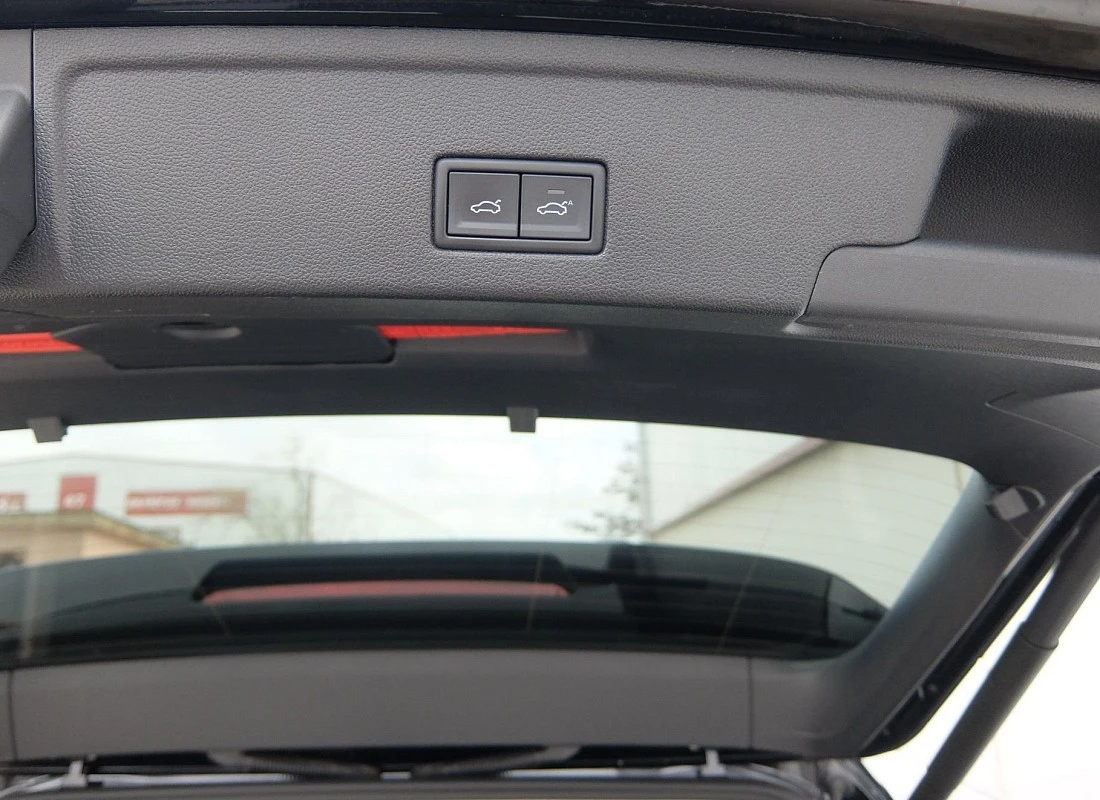 VOLKSWAGEN TOUAREG 3.0TDI V6 231cv 4MATIC TIPTRONIC -PREMIUM Elegance