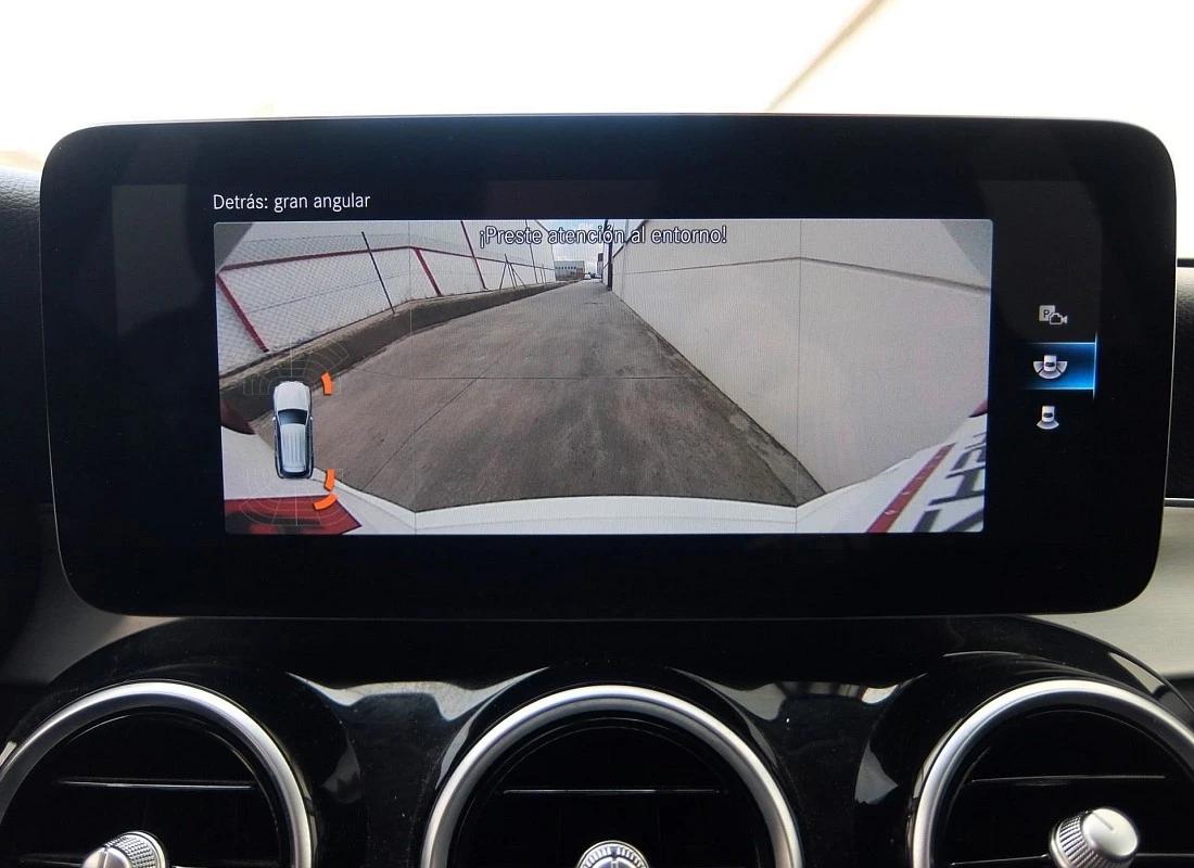 MERCEDES GLC 220d 194 cv 4MATIC AUTO -Pack AMG + Llantas Exlcusive 20