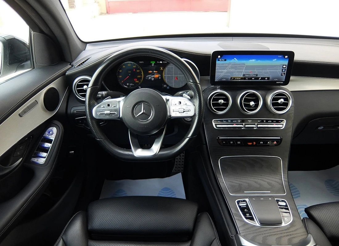 MERCEDES GLC COUPE 300de 306 cv 4MATIC 4x4 AUTO -Pack AMG + Pack NIGHT + Techo ( Diesel-Híbrido) 0etiqueta MERCEDES GLC COUPE 300de 306 cv 4MATIC 4x4 AUTO -Pack AMG + Pack NIGHT + Techo ( Diesel-Híbrido) 0etiqueta