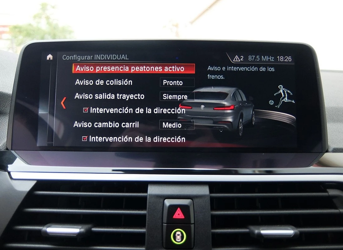 BMW X4 2.0d 190 cv X-DRIVE AUTO-Pack X-Line BMW X4 2.0d 190 cv X-DRIVE AUTO-Pack X-Line