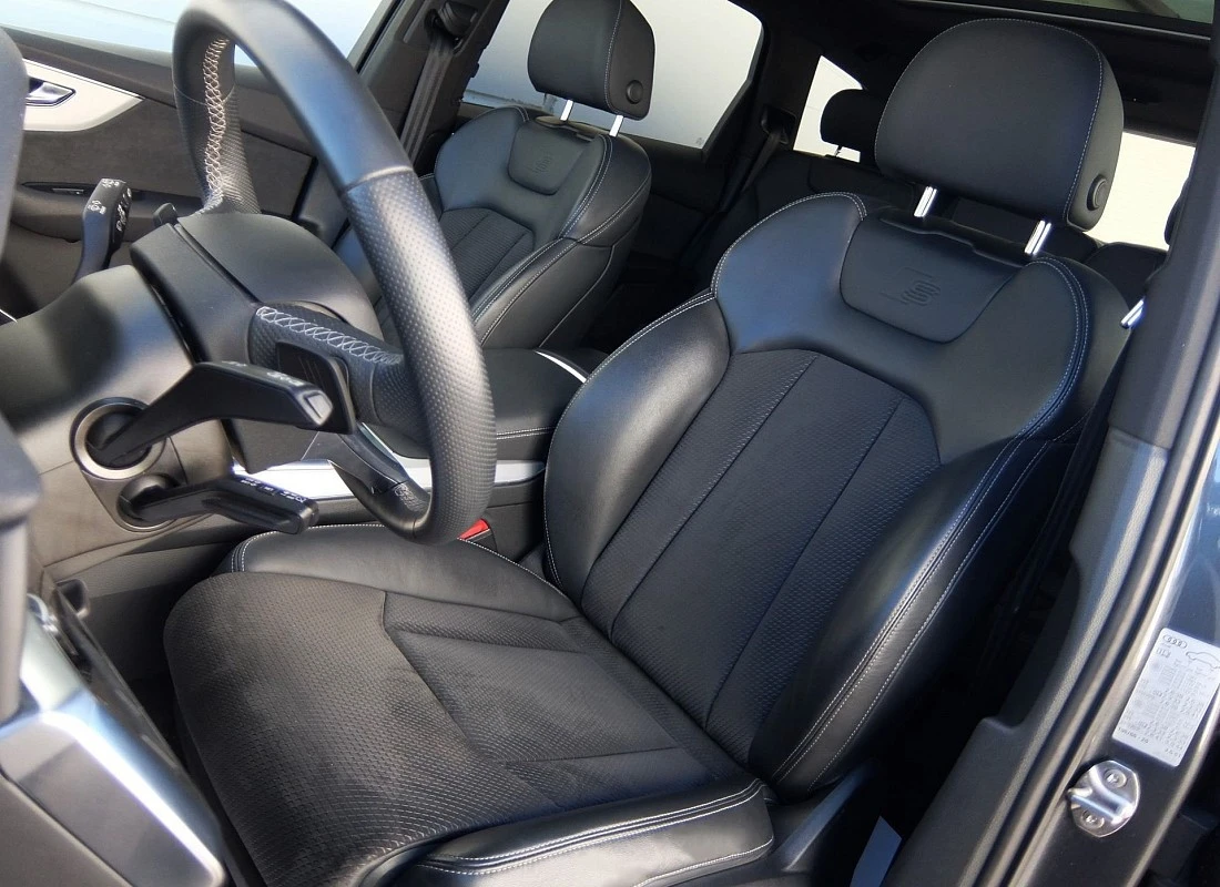 AUDI Q7 45 TDI 232 cv QUATTRO TIPTRONIC 7 plazas -S-LINE EDITION + Techo + Susp.Neumatica ECO AUDI Q7 45 TDI 232 cv QUATTRO TIPTRONIC 7 plazas -S-LINE EDITION + Techo + Susp.Neumatica ECO