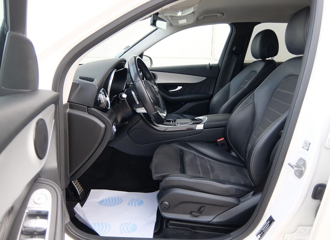 MERCEDES GLC 220d 194 cv 4MATIC AUTO -Pack AMG + Llantas Exlcusive 20