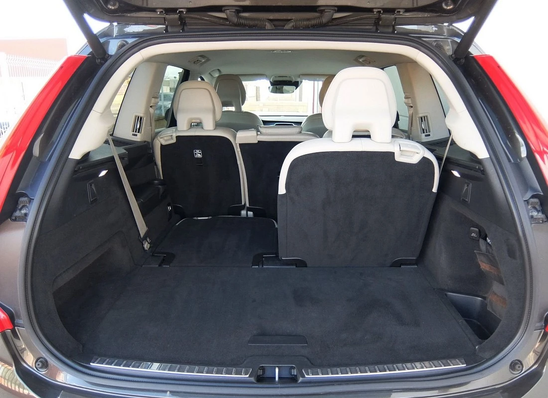 VOLVO XC90 B5 D 235 AWD 4x4 AUTO 7 plazas BUSINESS PLUS -HIBRIDO Diesel