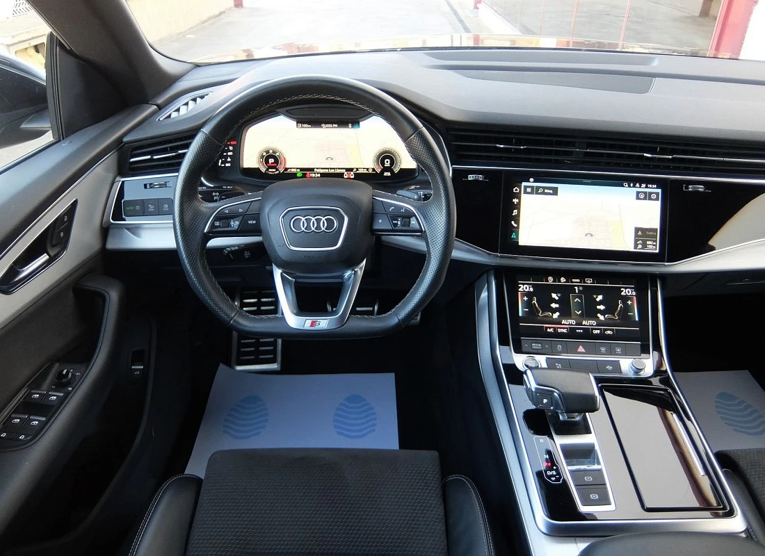 AUDI Q8 50TDI V6 286 QUATTRO TIPTRONIC -S-Line PLUS Edition + SUSP.NEUMÁTICA