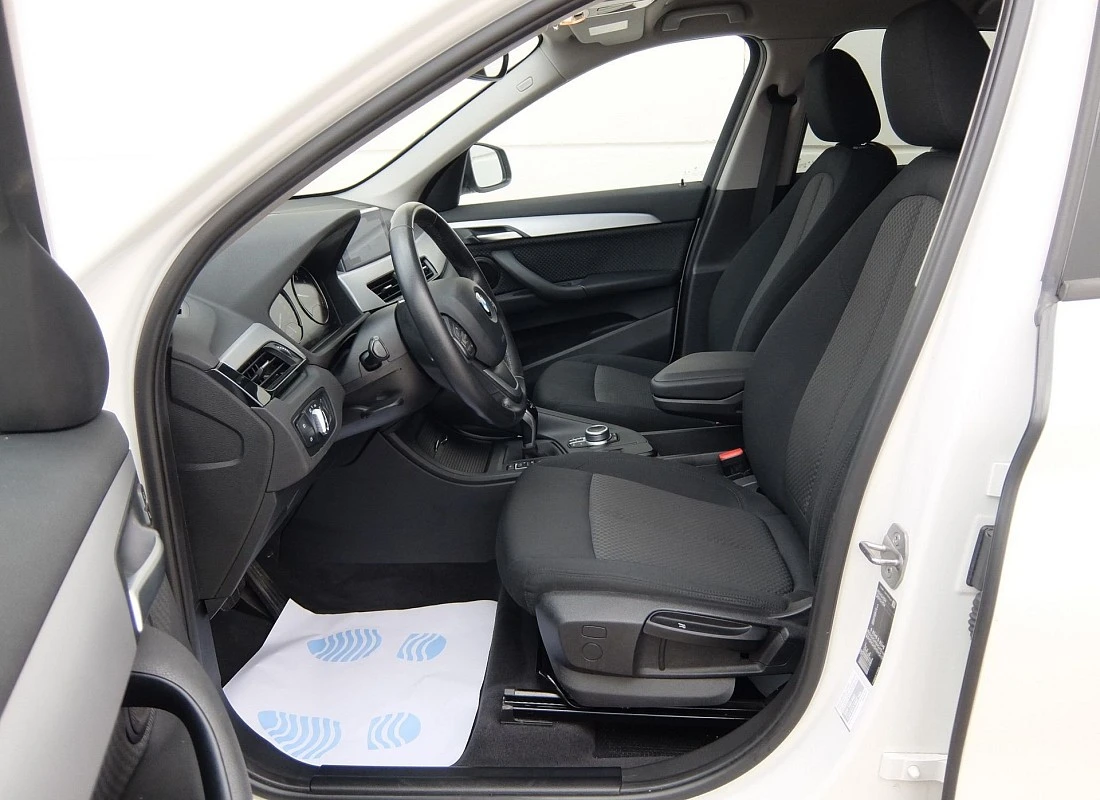 BMW X1 18D 150 CV SDRIVE -AUTOMÁTICO BMW X1 18D 150 CV SDRIVE -AUTOMÁTICO