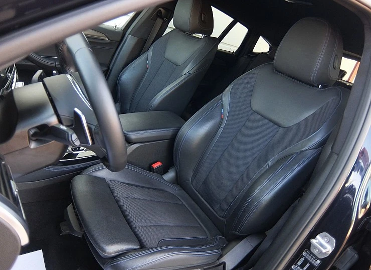 BMW X4 2.0d 190 cv X-DRIVE 4x4 AUTO -PACK M + BLACK Line BMW X4 2.0d 190 cv X-DRIVE 4x4 AUTO -PACK M + BLACK Line