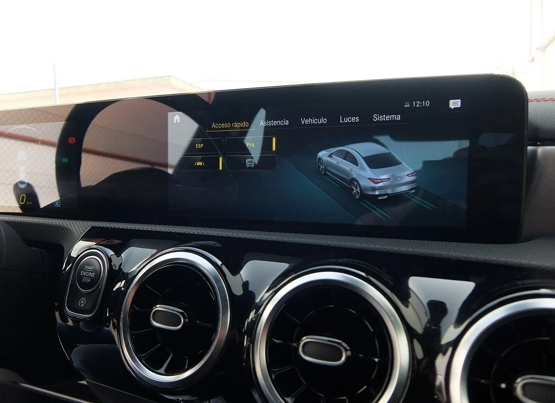 MERCEDES CLA 200 163 cv -PACK AMG