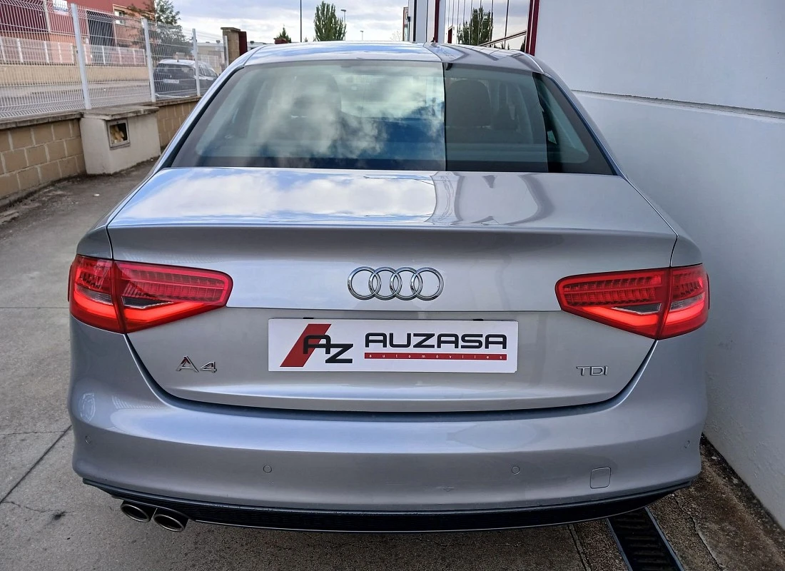 AUDI A4 2.0TDI 150 CV 4p- S-LINE EDITION + Pack ASISTENTES CONDUCCIÓN AUDI A4 2.0TDI 150 CV 4p- S-LINE EDITION + Pack ASISTENTES CONDUCCIÓN