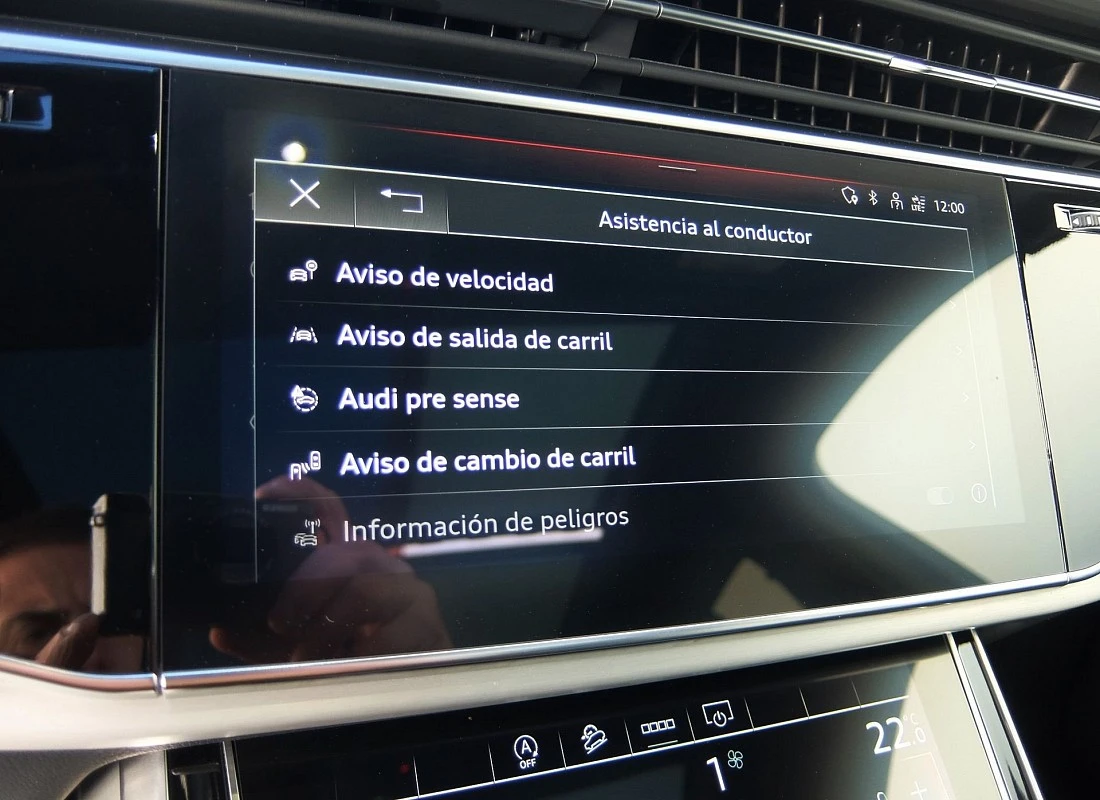 AUDI Q7 45 TDI 232 cv QUATTRO TIPTRONIC 7 plazas -S-LINE EDITION + Techo + Susp.Neumatica ECO AUDI Q7 45 TDI 232 cv QUATTRO TIPTRONIC 7 plazas -S-LINE EDITION + Techo + Susp.Neumatica ECO