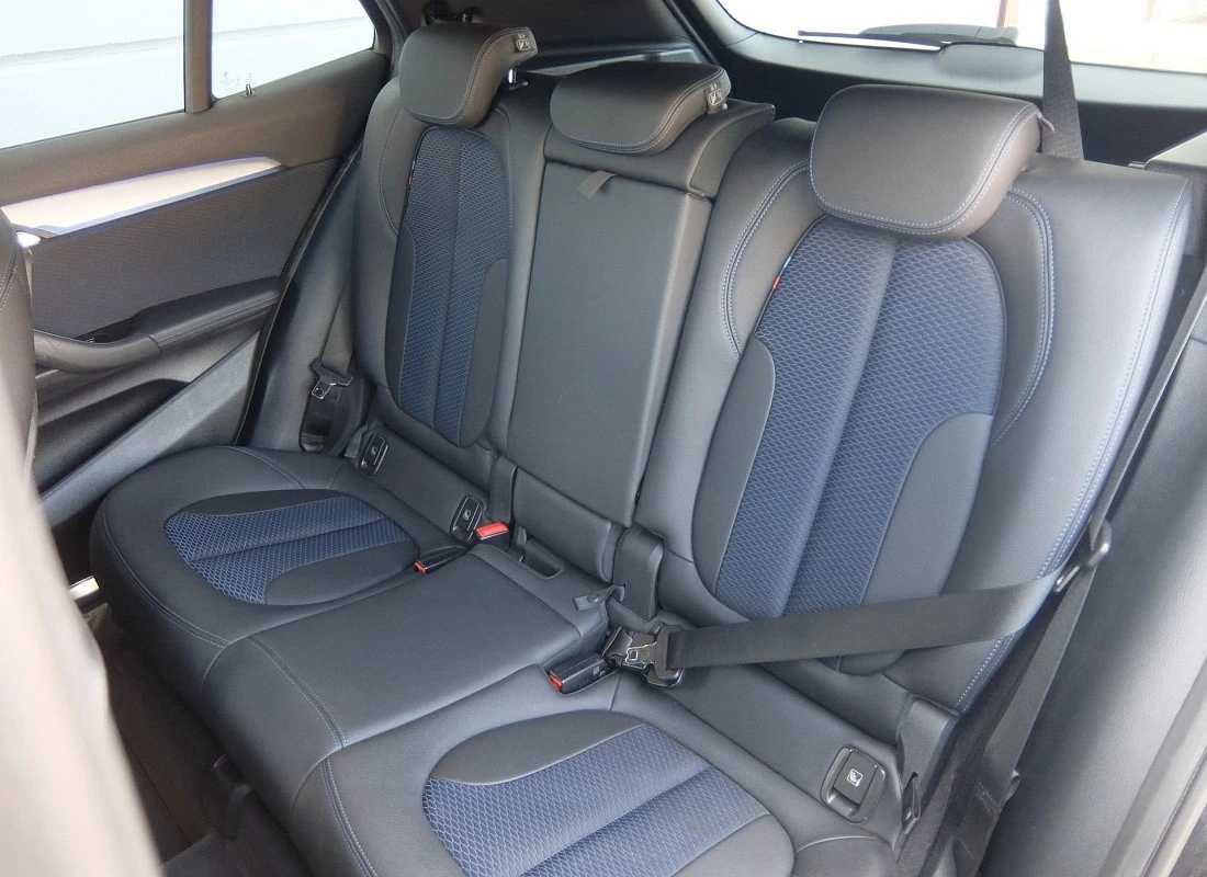 BMW X2 18d 150 cv sdrive AUTO -Pack M