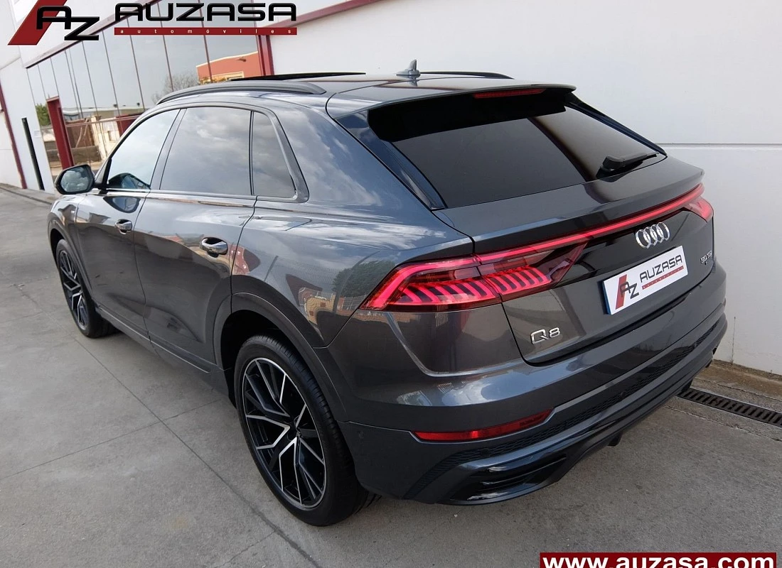 AUDI Q8 50TDI V6 286 cv Quattro Tiptronic -BLACK LINE Edition + Techo + Susp.Neumática