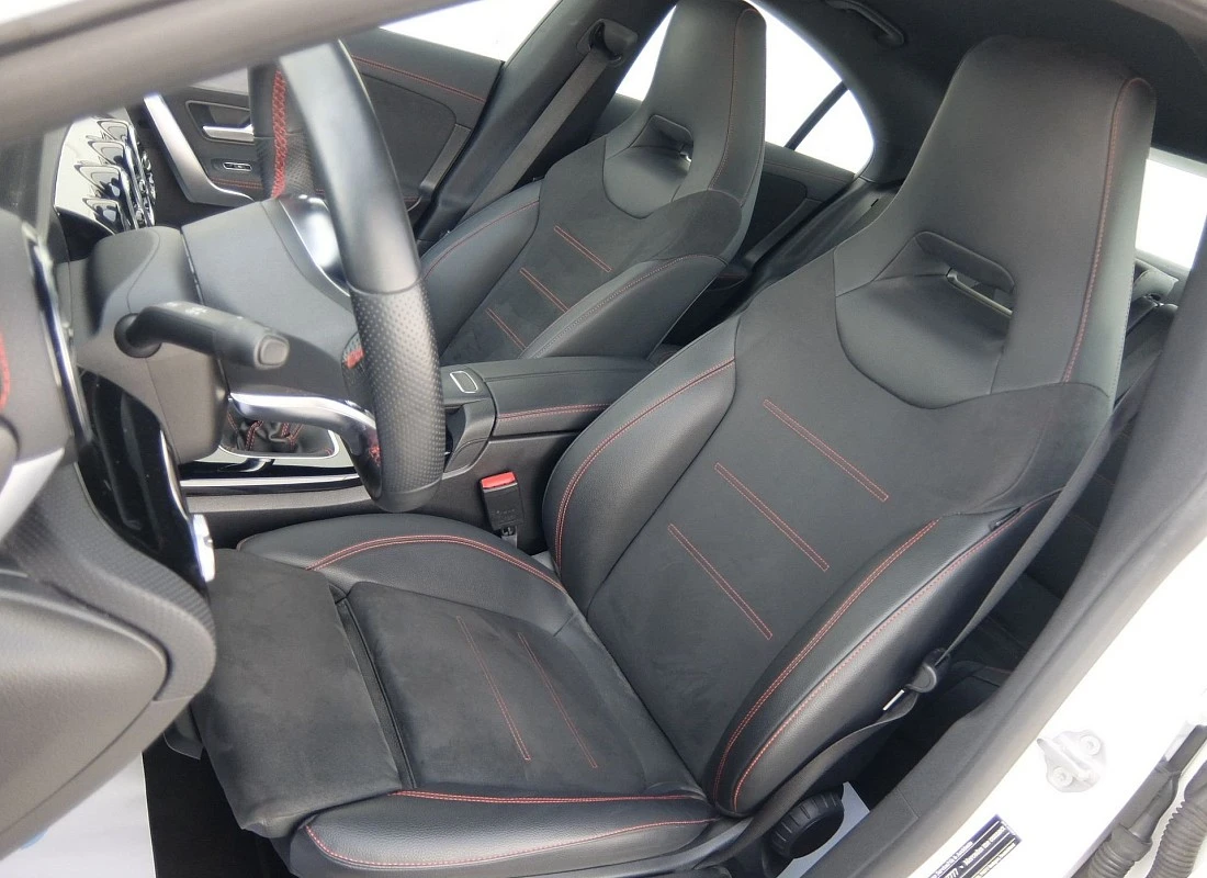 MERCEDES CLA 200 163 cv -PACK AMG