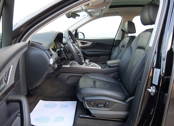 AUDI Q7 45TDI (3.0TDI V6 ) 231 cv QUATTRO TIPTRONIC Design Edition -7 PLAZAS + Techo