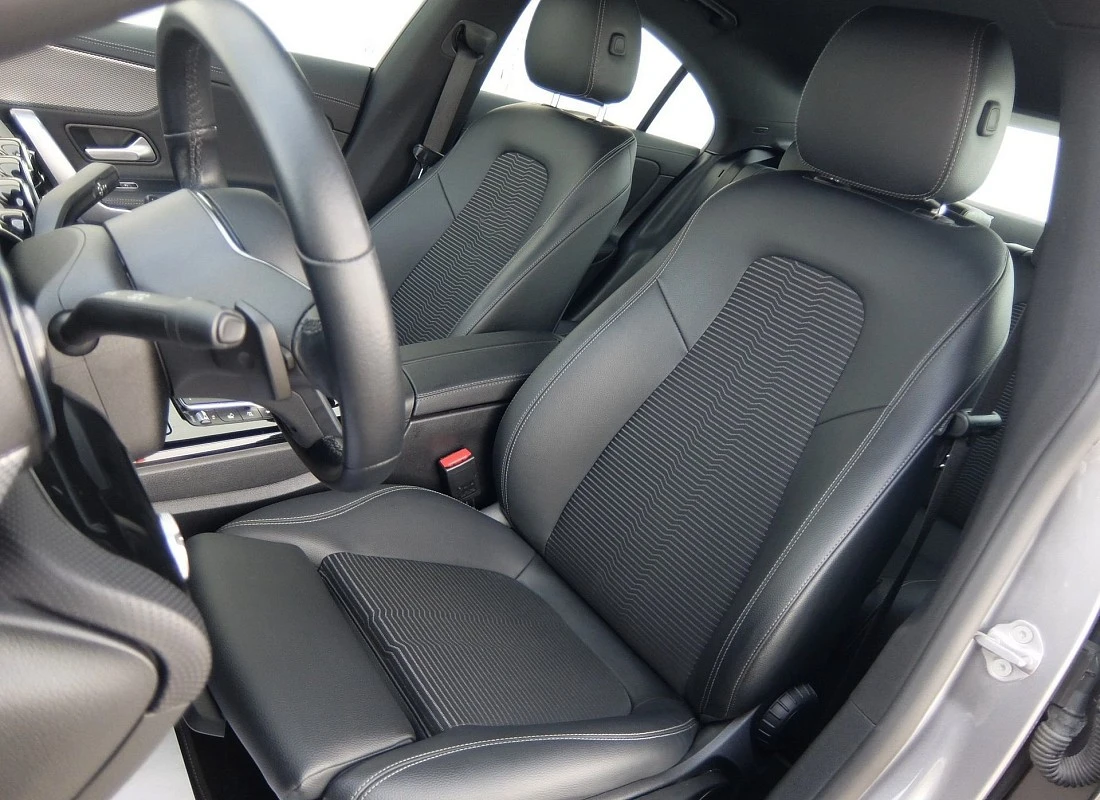 MERCEDES CLA 200D 150 cv AUTO- 8G DCT MERCEDES CLA 200D 150 cv AUTO- 8G DCT