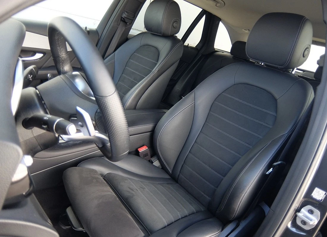 MERCEDES GLC 220d 194 cv 4MATIC AUTO -Pack AMG + Pack NIGHT