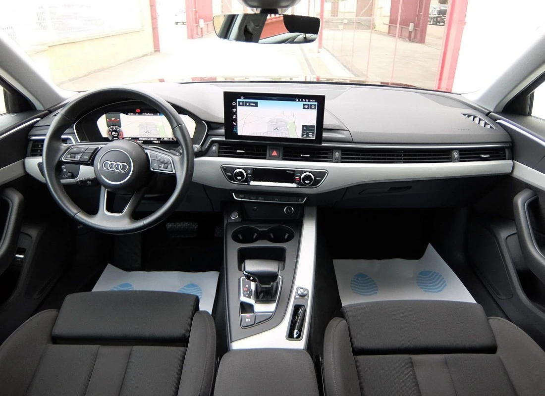 AUDI A4 AVANT 35TDI 163 cv S-TRONIC -S-Line EDITION-