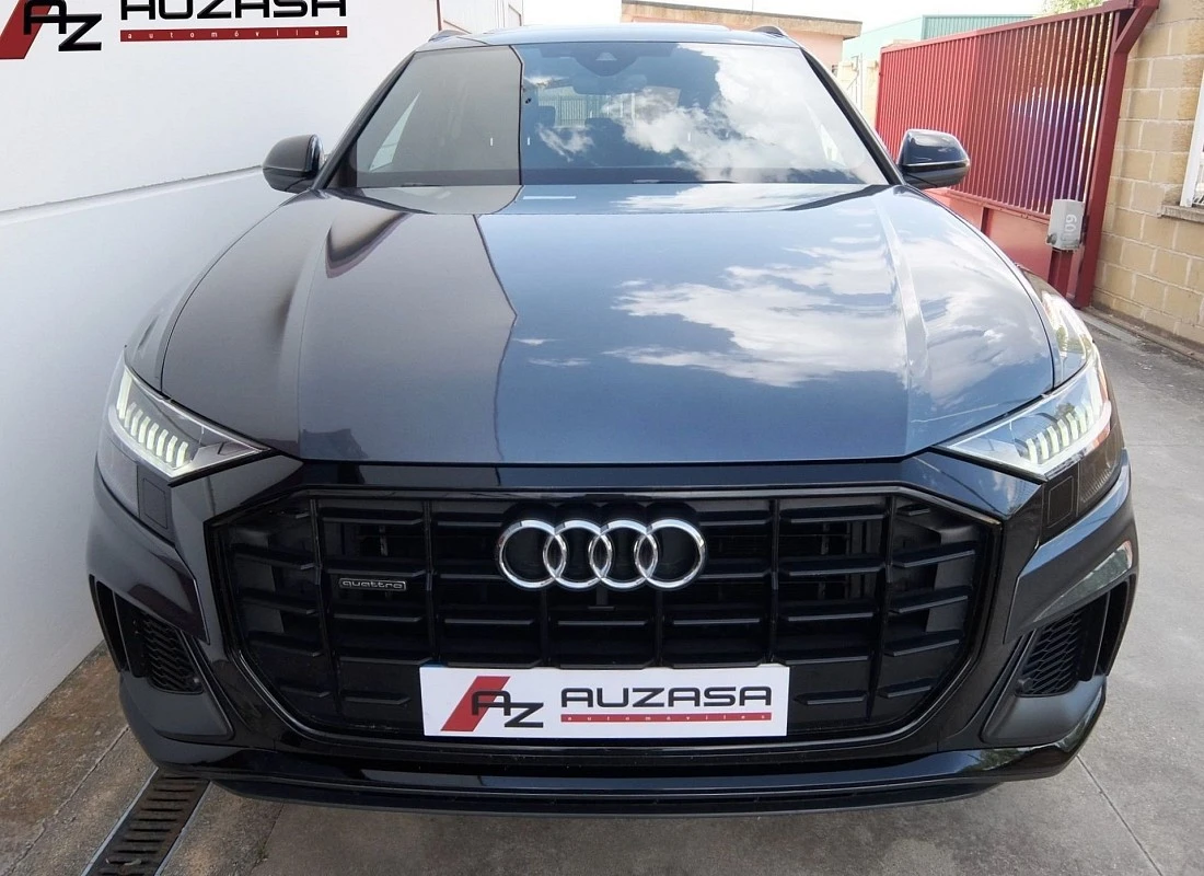 AUDI Q8 50TDI V6 286 cv Quattro Tiptronic -BLACK LINE Edition + Techo + Susp.Neumática