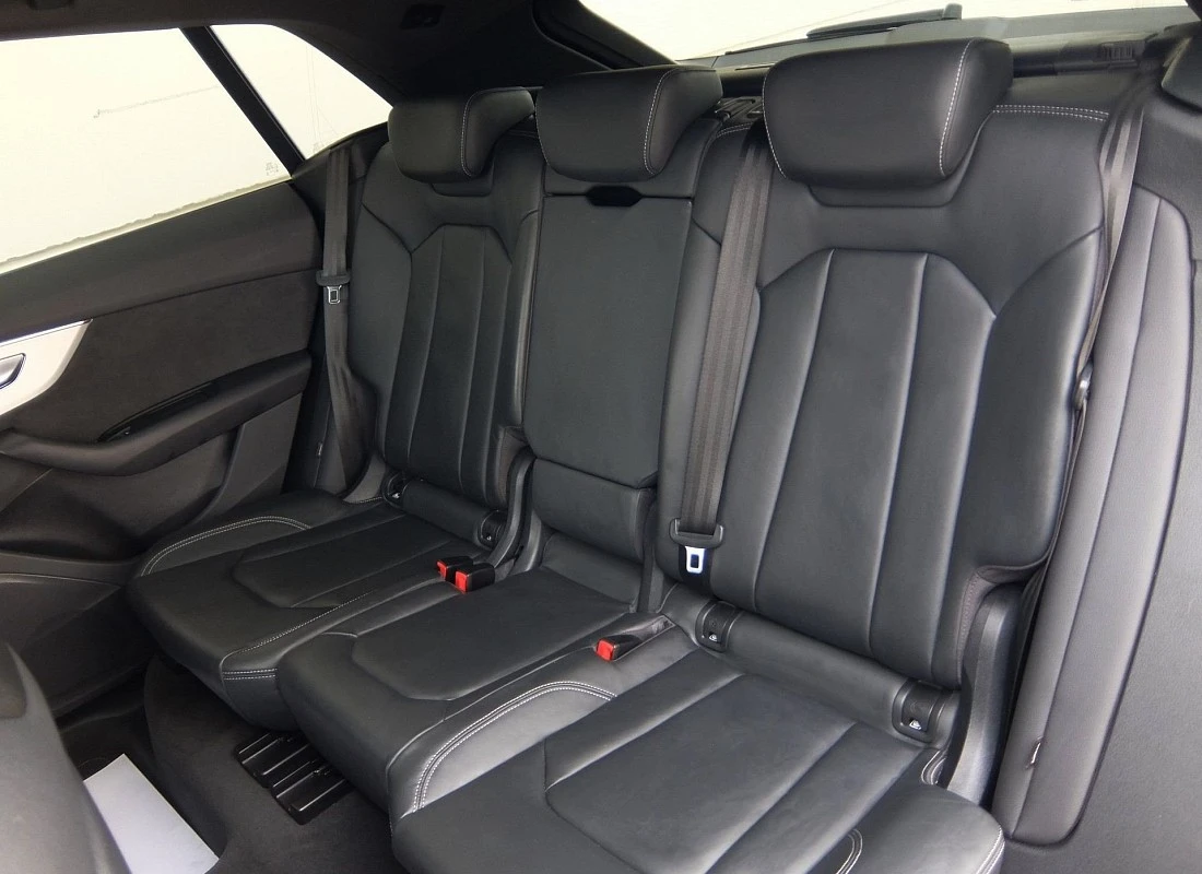 AUDI Q8 50TDI V6 286 cv QUATTRO Tiptronic S-LINE Edition + Techo + Sups.Neumática AUDI Q8 50TDI V6 286 cv QUATTRO Tiptronic S-LINE Edition + Techo + Sups.Neumática