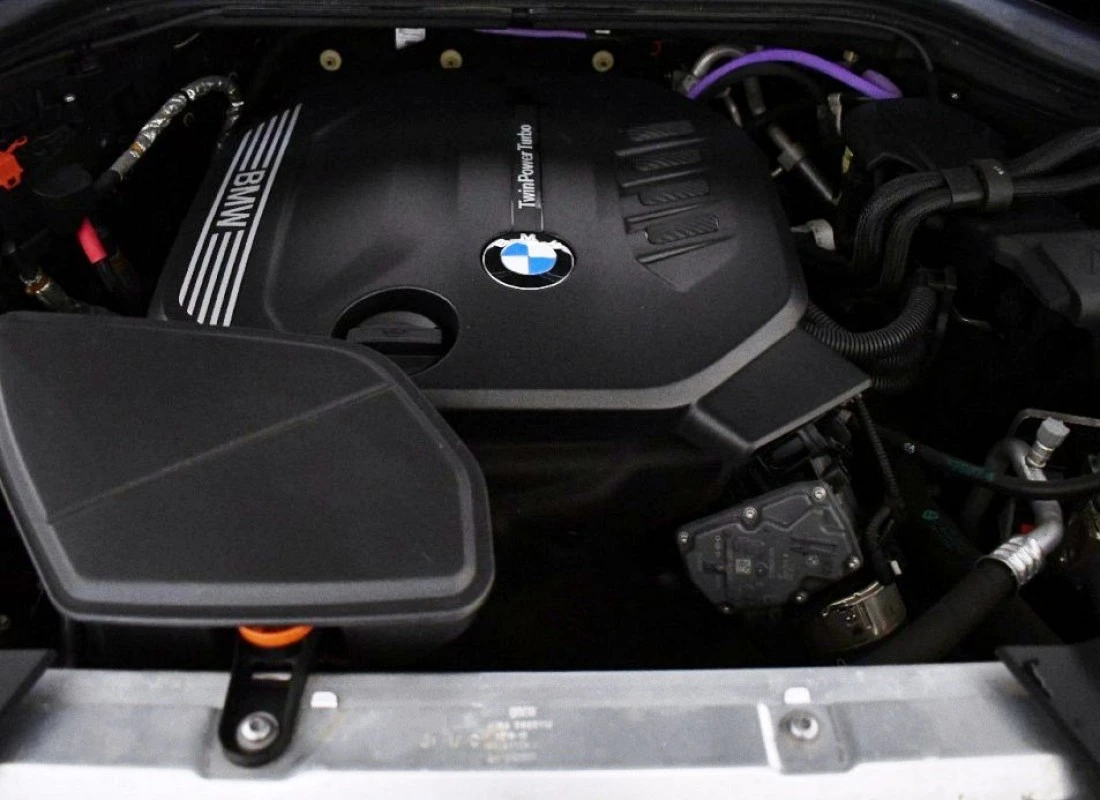 BMW X4 2.0D 190 cv X-DRIVE AUTO -PACK M + Pack BLACK LINE Design -2021 ECO