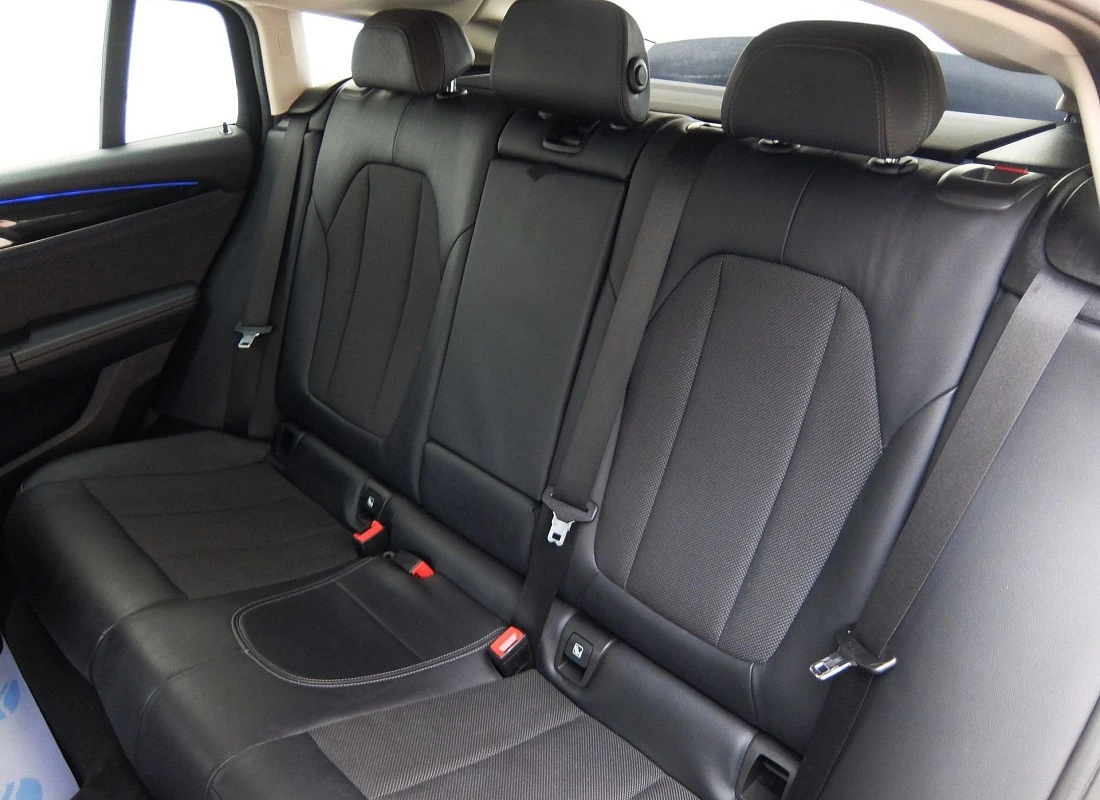 BMW X4 2.0d 190 cv X-DRIVE AUTO-Pack X-Line BMW X4 2.0d 190 cv X-DRIVE AUTO-Pack X-Line