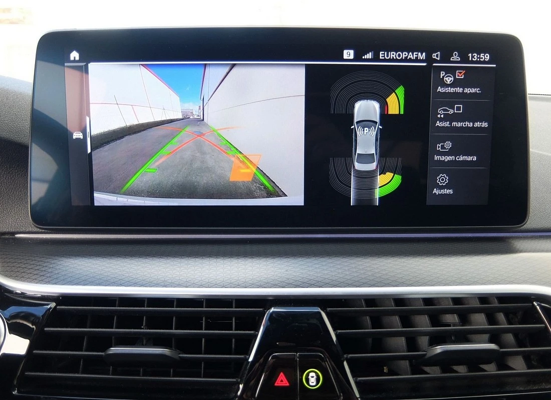 BMW 530i 258 cv AUTO -PACK M - Etiqueta ECO + Susp.ADAPTATIVA