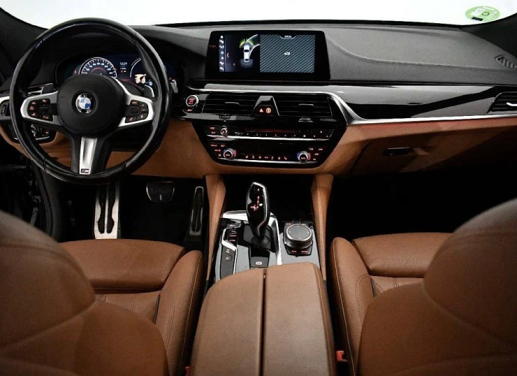 BMW 630D GT 265 cv GRAN TURISMO AUTO -PACK M