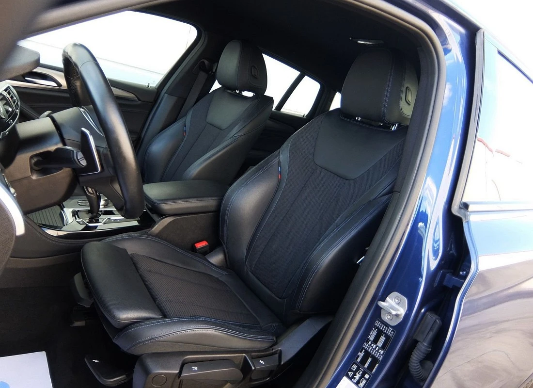BMW X4 2.0d 190 cv X-DRIVE 4x4 AUTO -PACK M + BLACK Line Design