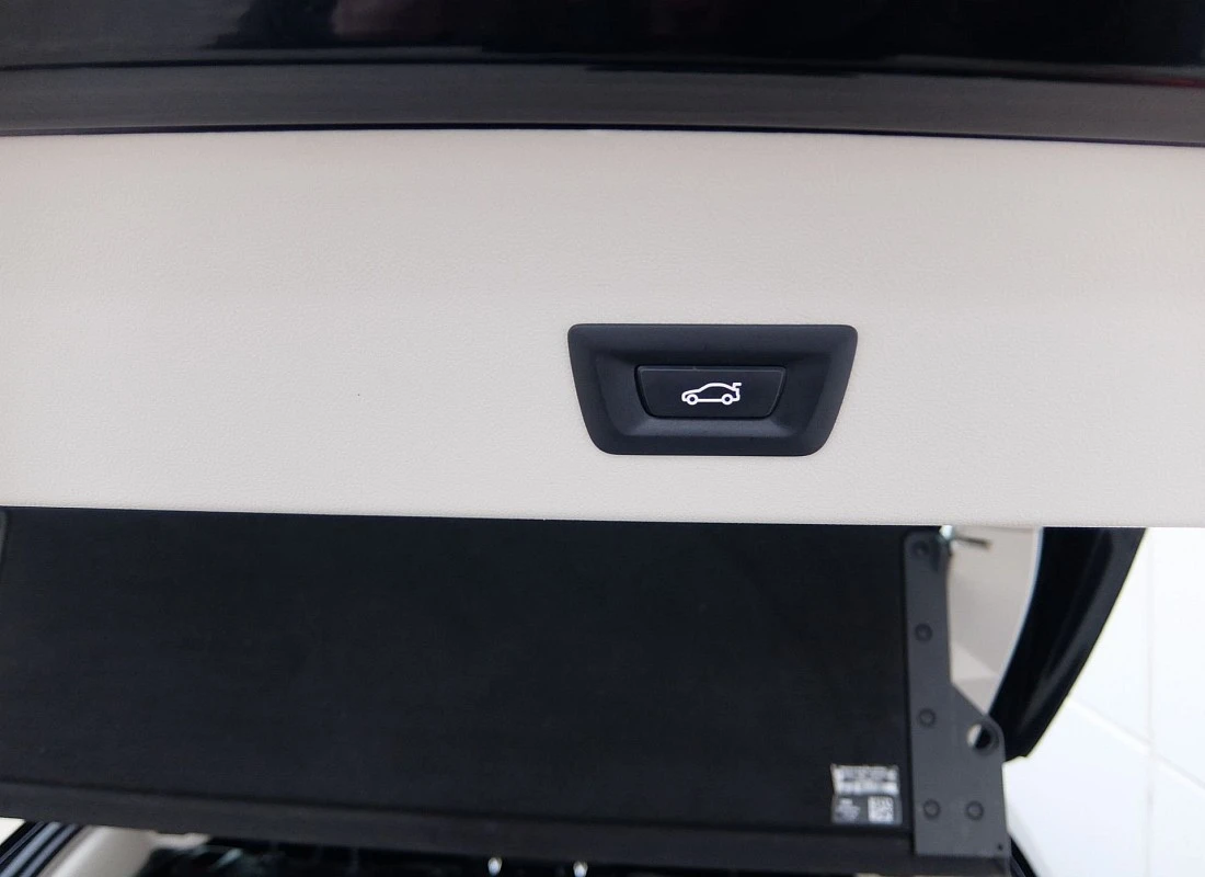 BMW X4 2.0d 190 cv X-DRIVE AUTO-Pack X-Line BMW X4 2.0d 190 cv X-DRIVE AUTO-Pack X-Line