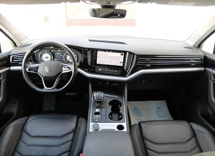 VOLKSWAGEN TOUAREG 3.0TDI V6 231cv 4MATIC TIPTRONIC -PREMIUM Elegance 2021 VOLKSWAGEN TOUAREG 3.0TDI V6 231cv 4MATIC TIPTRONIC -PREMIUM Elegance 2021