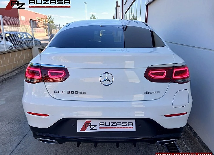MERCEDES GLC COUPE 300de 306 cv 4MATIC 4x4 AUTO -Pack AMG + Pack NIGHT  ( Diesel-Híbrido) 0etiqueta