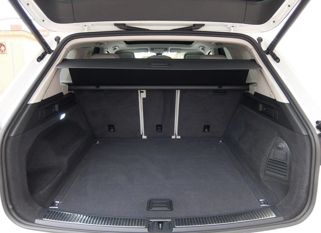 VOLKSWAGEN TOUAREG 3.0TDI V6 231 4MOTION TIPTRONIC PREMIUM ELEGANCE  + TECHO