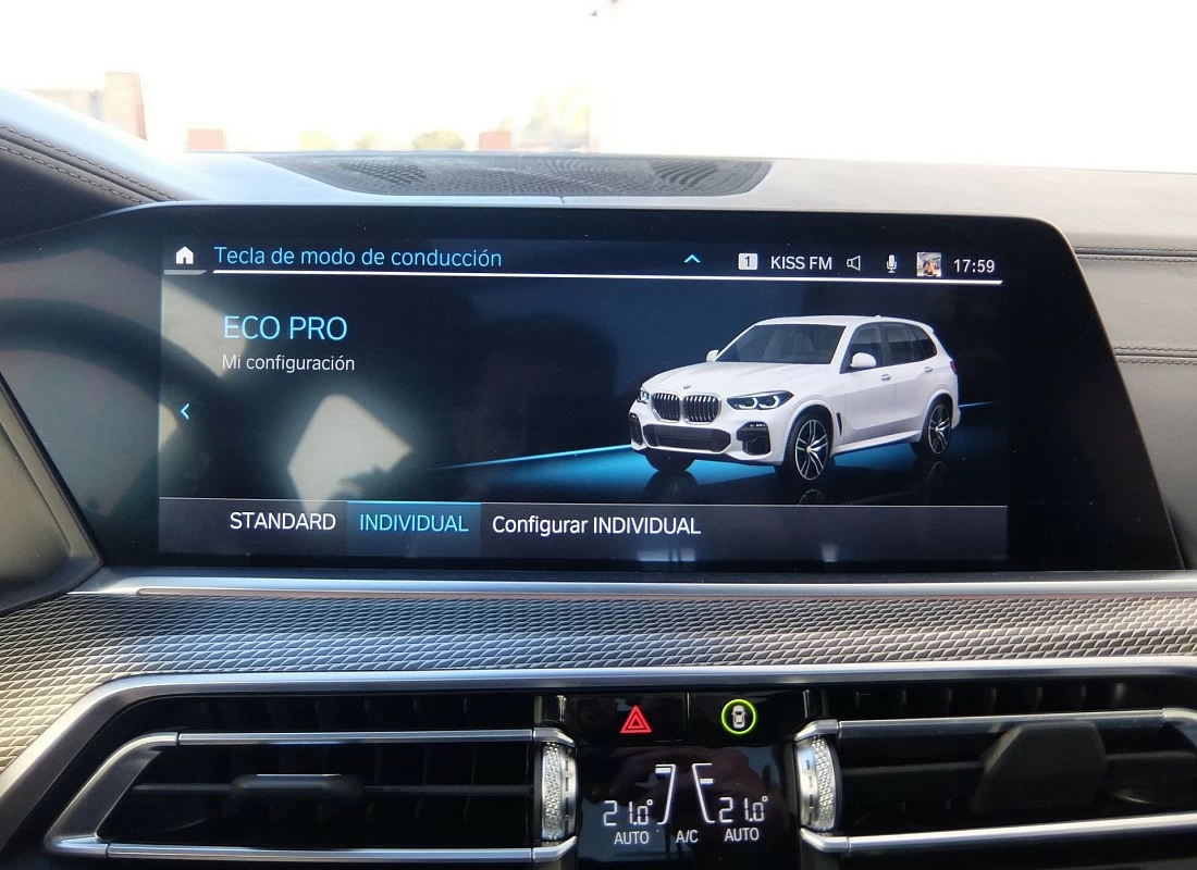 BMW X5 3.0D 265 cv X-DRIVE 4x4 AUTO Pack M + Techo + Susp.ADAPTATIVA FULL EQUIPE