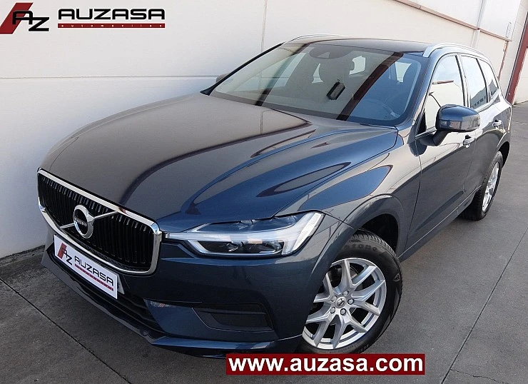 VOLVO XC60 D4 190 cv AUTO -MOMENTUM-