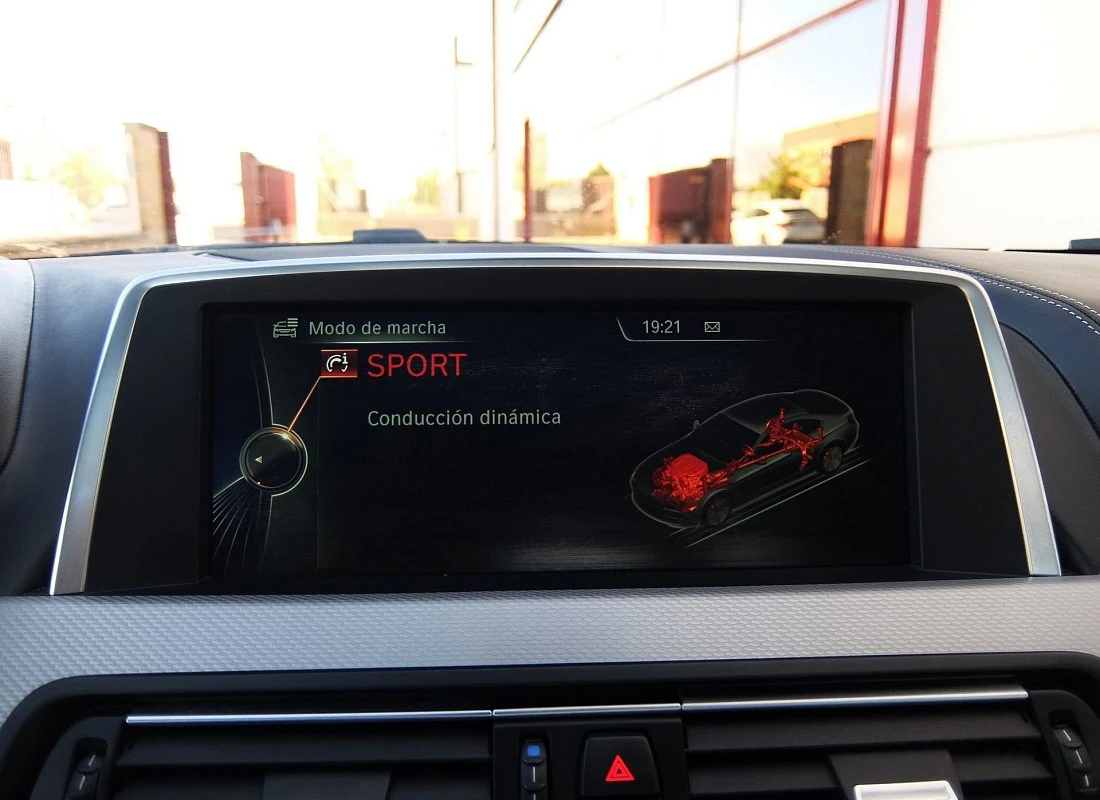 BMW 640d 313 cv X-DRIVE 4x4 AUTO -Pack M -Full Equipe + TECHO