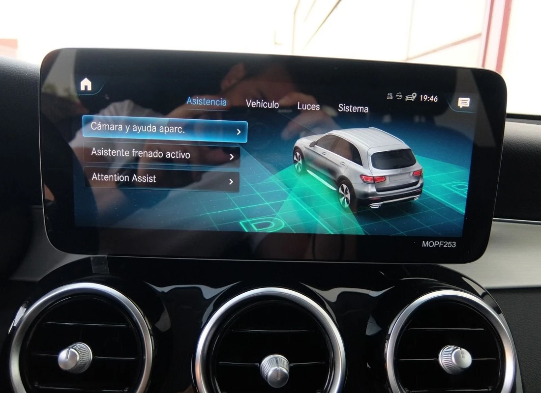 Mercedes GLC 220d 194 cv 4MATIC 4x4 AUTO - Pack AMG 