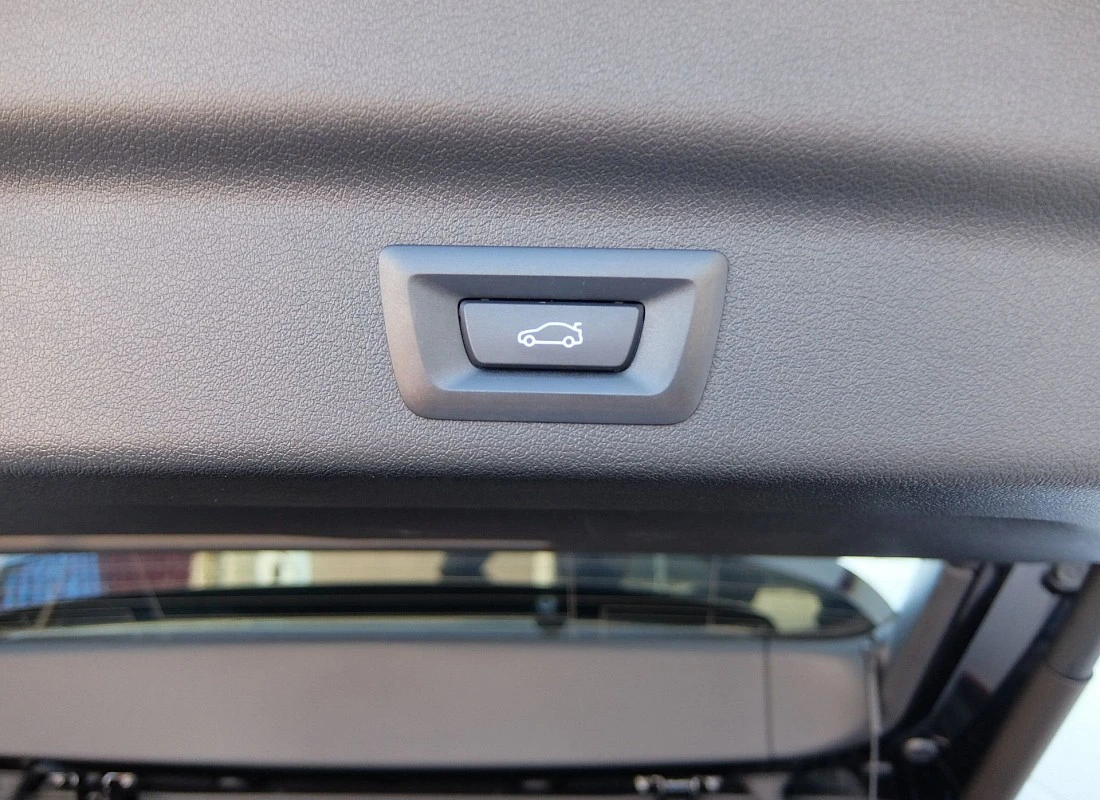 BMW X1 18i 136 cv sdrive AUTO - Nuevo Modelo 2024 BMW X1 18i 136 cv sdrive AUTO - Nuevo Modelo 2024
